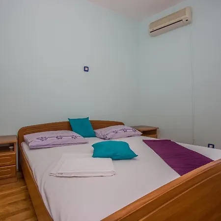 By The Sea Podgora, Makarska - 13086 Apartamento Podgora (Split-Dalmatia)