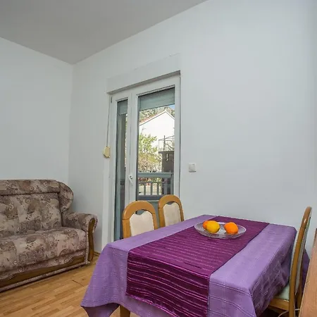 Apartamento By The Sea Podgora, Makarska - 13086 *